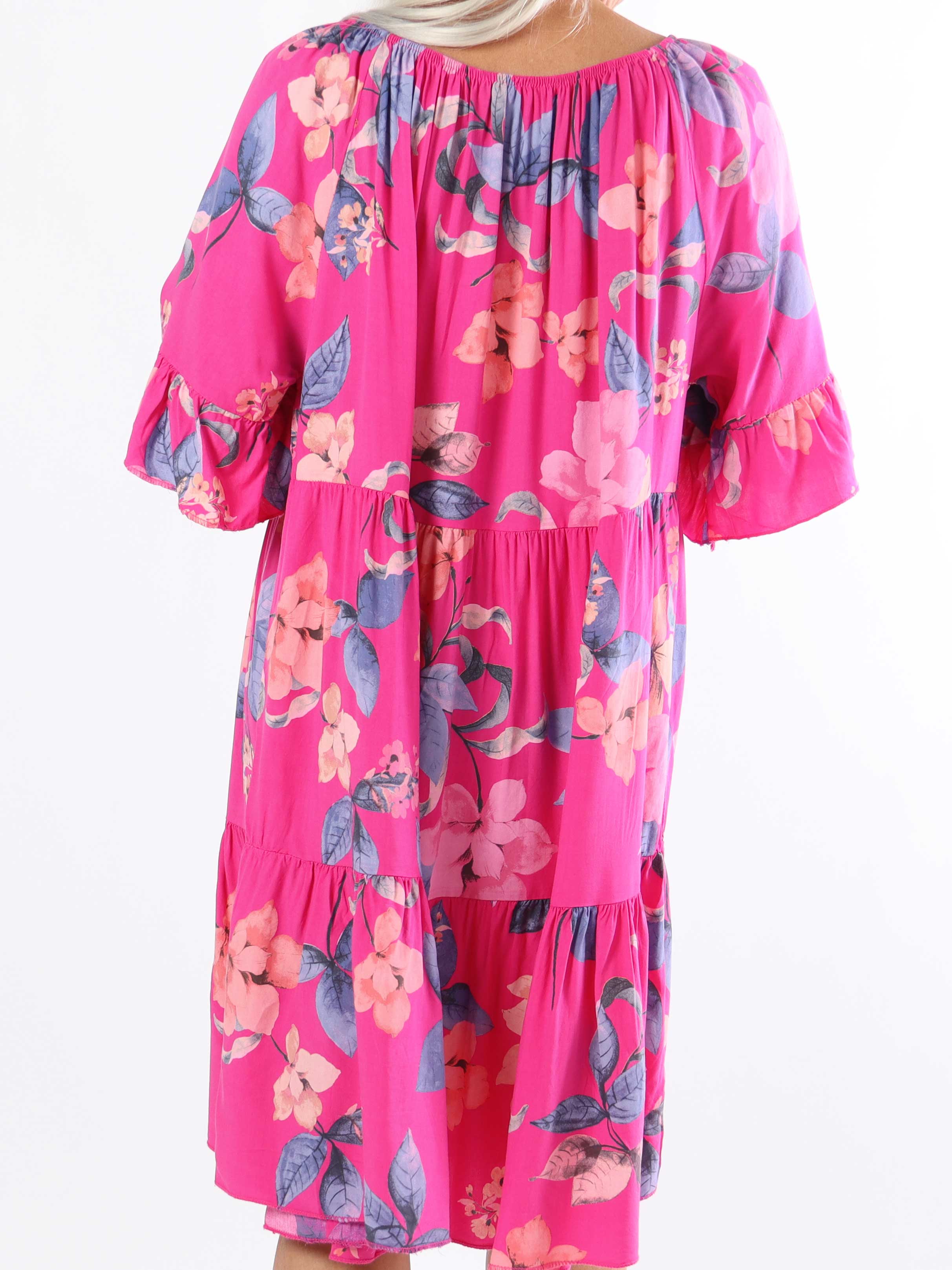 Malibu - Plus size kjole i bomuld med elastik i udskæringen